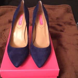 🔥Sale🔥Beautiful Dark Blue Suede Pumps..NIB